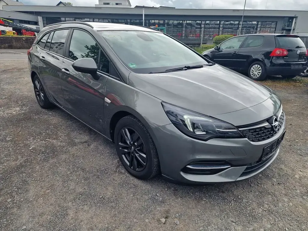 Używany Opel Astra 122 KM (89 kW) 2019 Szary Kombi
