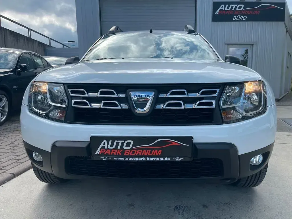 Gebraucht Dacia Duster Lauréate 125 PS (91 kW) 2016 Weiß SUV