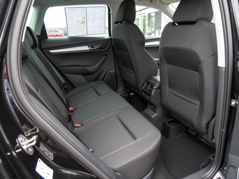 Gebraucht Skoda Karoq Selection 150 PS (110 kW) 2025 Schwarz SUV