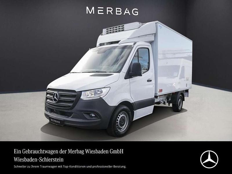 Gebraucht Mercedes Sprinter 170 PS (125 kW) 2023 Arktisweiß Van