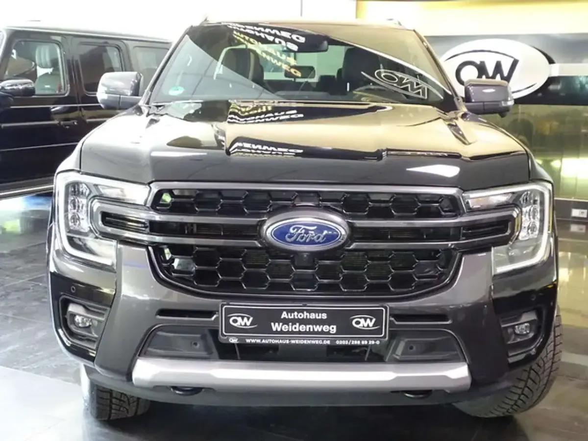 Gebraucht Ford Ranger Wildtrack 205 PS (150 kW) 2023 Agate black metallic Pickup