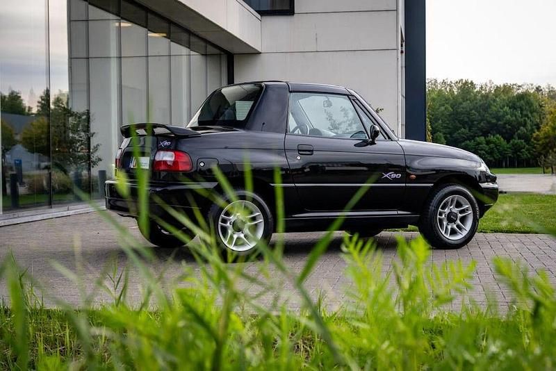 Gebraucht Suzuki X-90 95 PS (69 kW) 1997 Schwarz Coupé