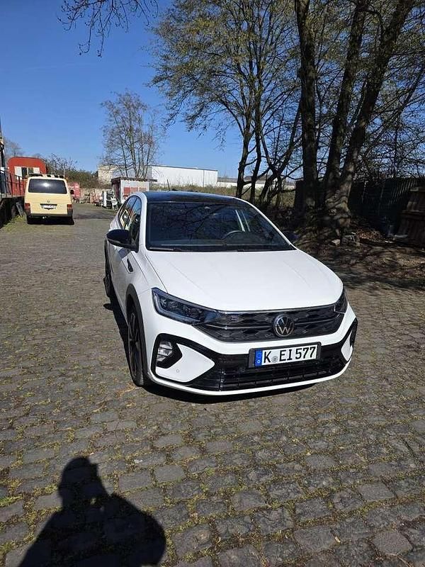 Gebraucht VW Taigo R-line 150 PS (110 kW) 2023 Weiß SUV
