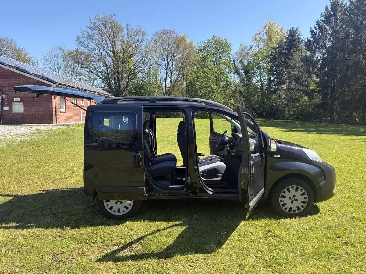 Occasion Citroën Nemo 73 ch (53 kW) 2009 Noir Monospace