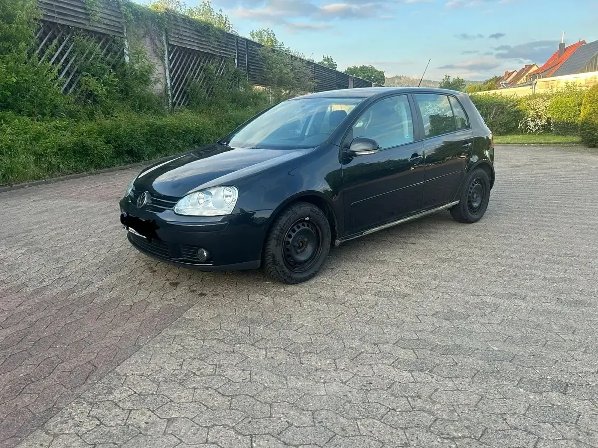 Gebraucht VW Golf V 101 PS (74 kW) 2007 Limousine