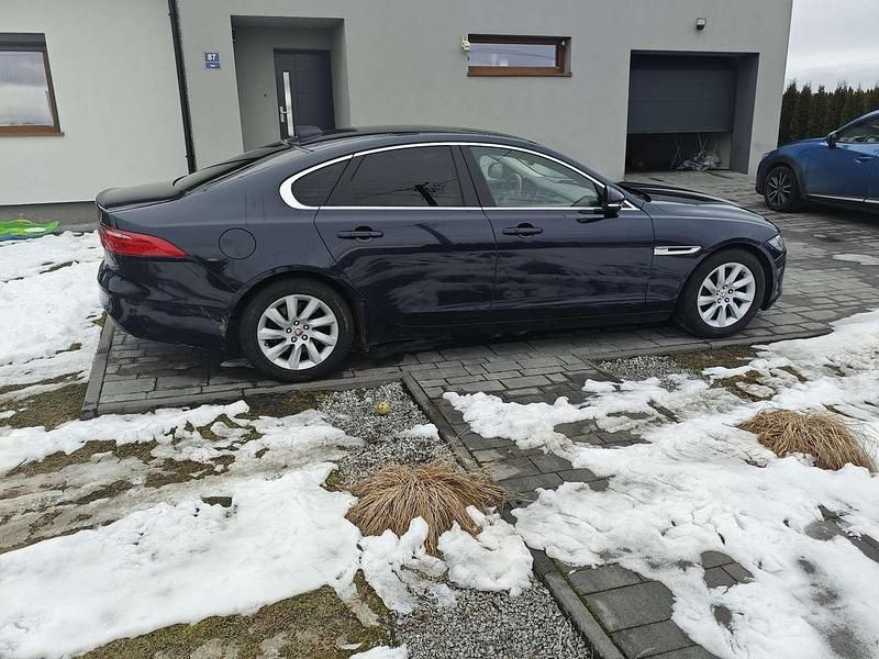 Gebraucht Jaguar XF Prestige 179 PS (131 kW) 2017 Limousine