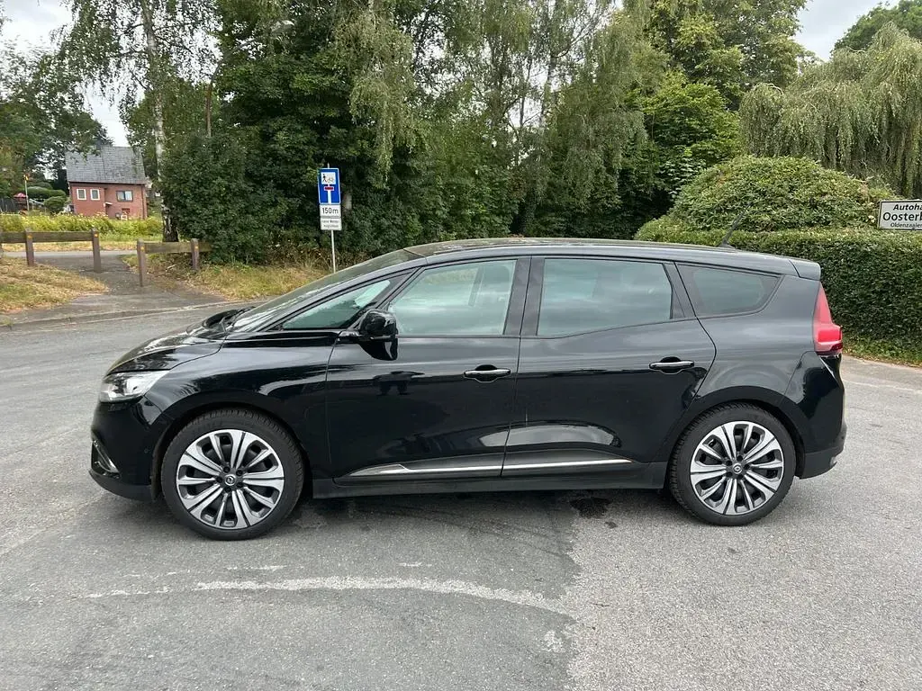 Gebraucht Renault Scénic IV 140 PS (102 kW) 2022 Schwarz Van / Kleinbus