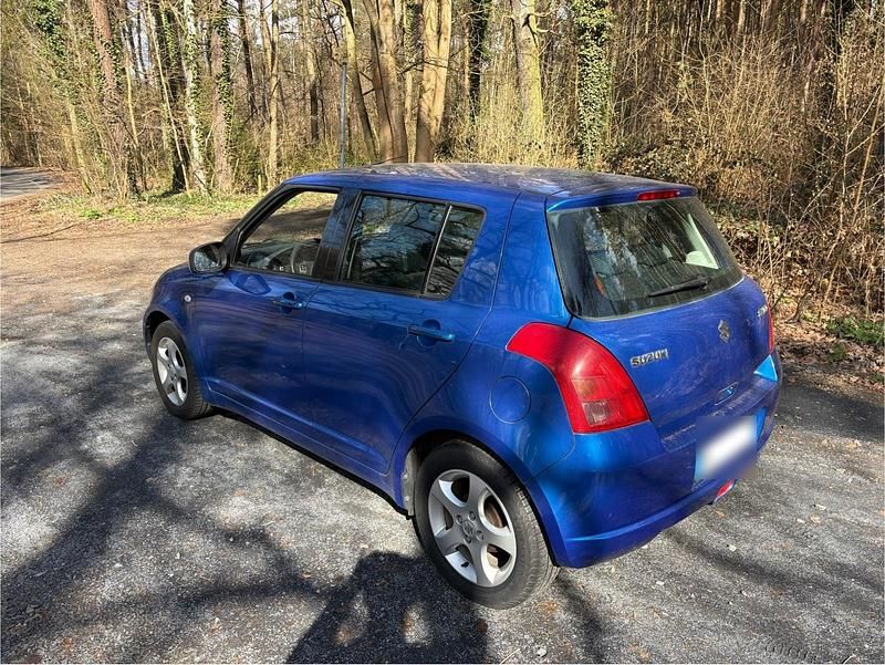 Gebraucht Suzuki Swift 92 PS (67 kW) 2005 Blau Kleinwagen