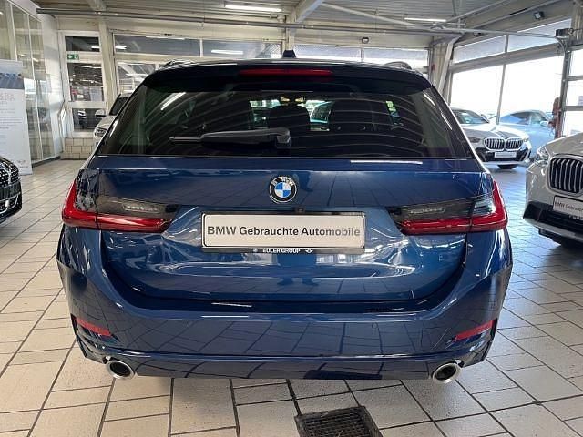 Gebraucht BMW 330 245 PS (180 kW) 2023 Blau Kombi