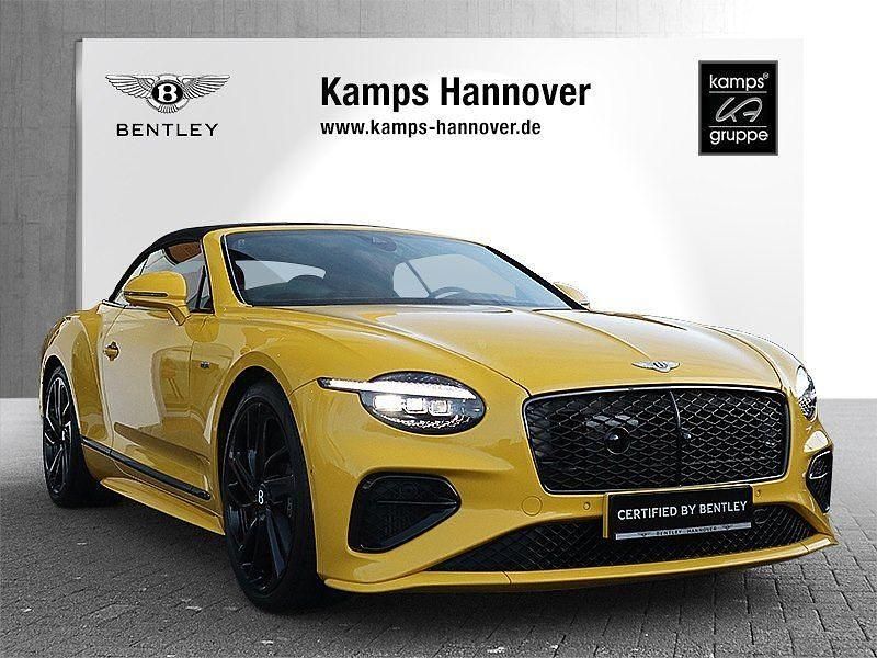 Gebraucht Bentley Continental GT Convertible 782 PS (575 kW) 2024 Gelb Cabrio