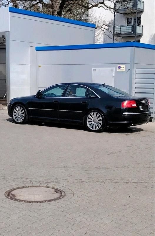 Second-hand Audi A8 275 CP (202 kW) 2005 Negru Berlinǎ
