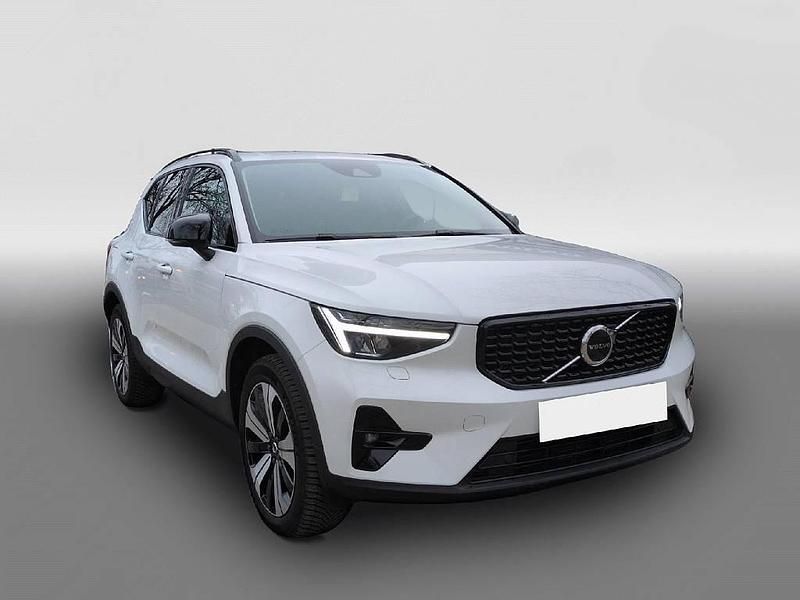 Gebraucht Volvo XC40 Plus 261 PS (191 kW) 2022 Weiß SUV