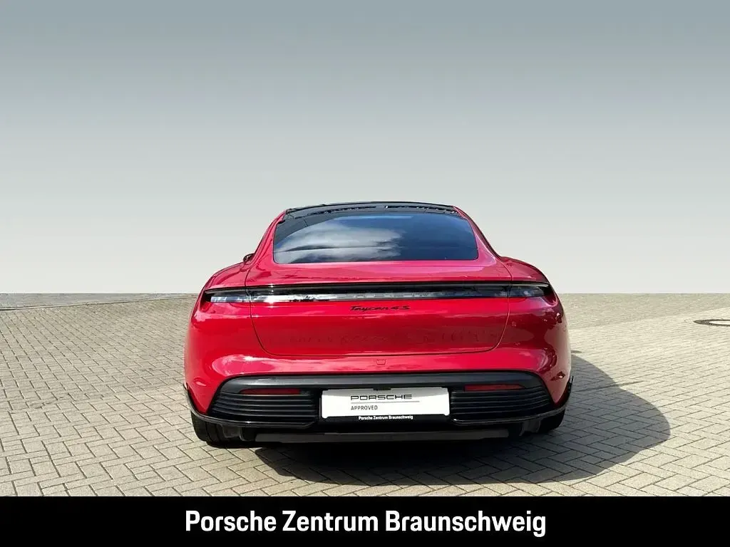 Gebraucht Porsche Taycan 4S 419 kW (571 PS) 2022 Rot Limousine