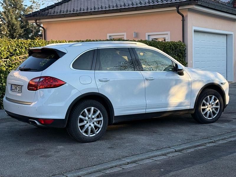 Gebraucht Porsche Cayenne S 385 PS (283 kW) 2014 Weiß SUV