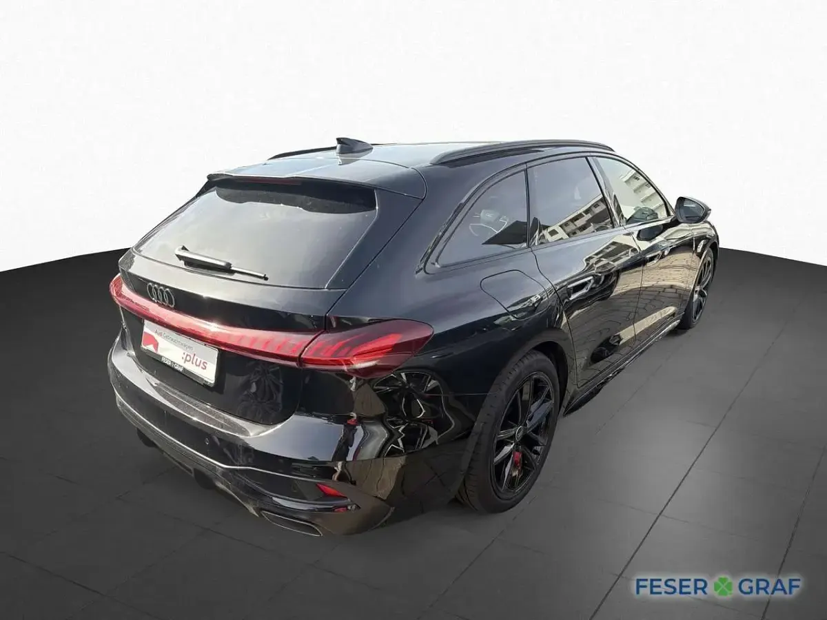Gebraucht Audi A5 S-Line 150 PS (110 kW) 2025 Mythosschwarz metallic Kombi