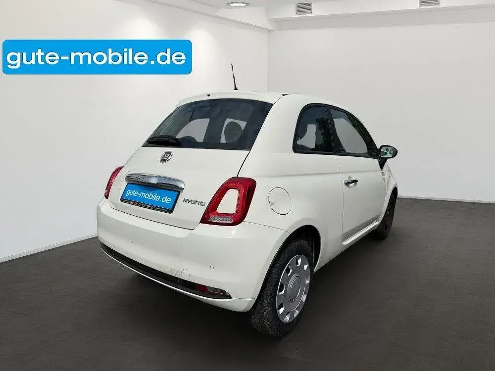 Gebraucht Fiat 500 Basis 69 PS (50 kW) 2024 Weiß Limousine