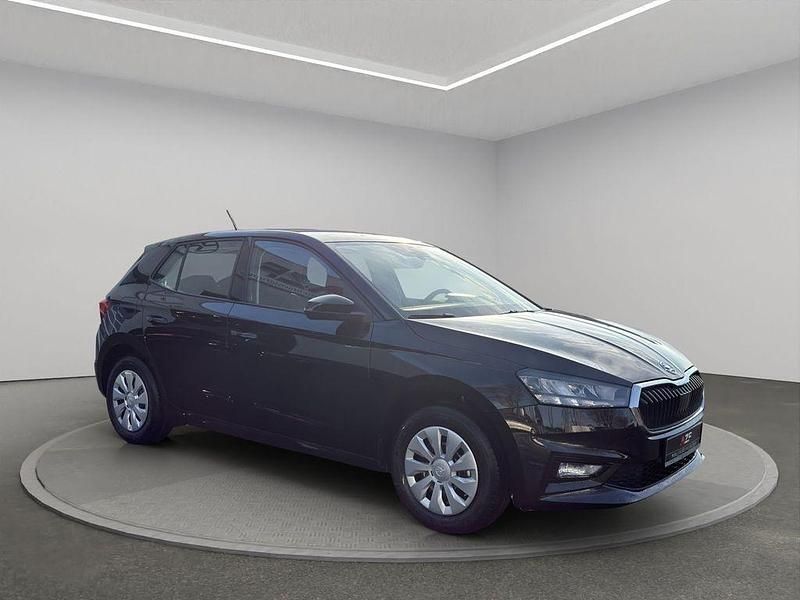 Neu Skoda Fabia Selection 95 PS (69 kW) 2025 Schwarz Limousine