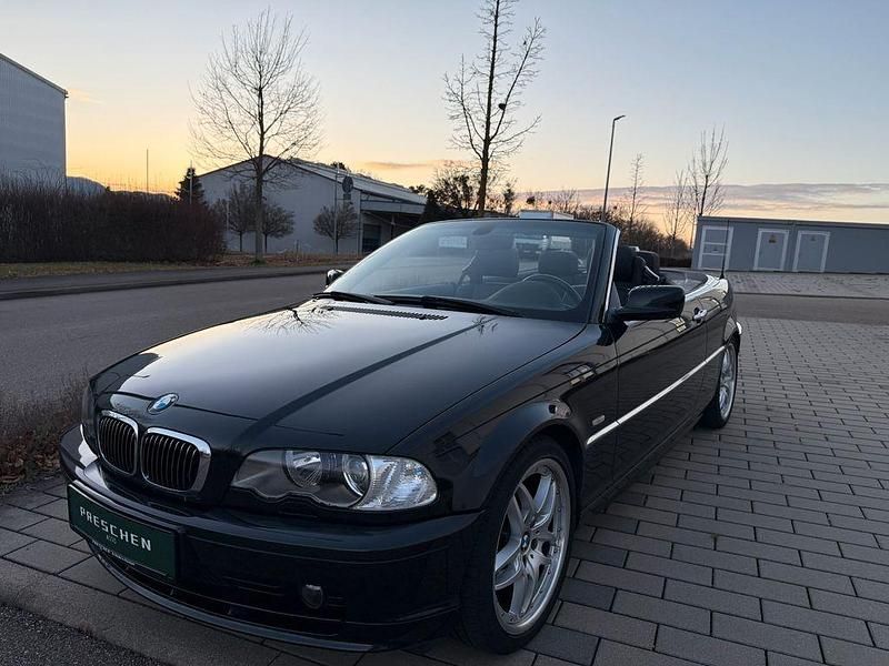 Gebraucht BMW 320 Cabriolet Performance 170 PS (125 kW) 2001 Schwarz Cabrio