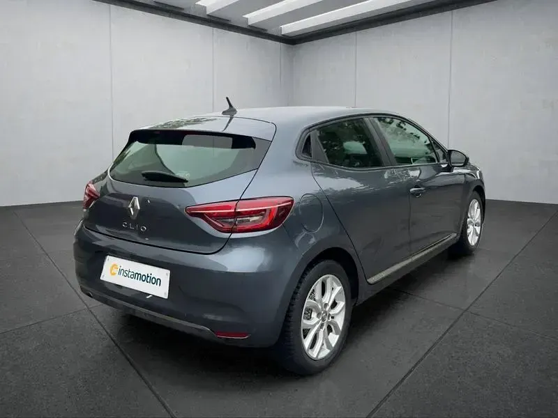 Gebraucht Renault Clio 101 PS (74 kW) 2019 Grau Kleinwagen