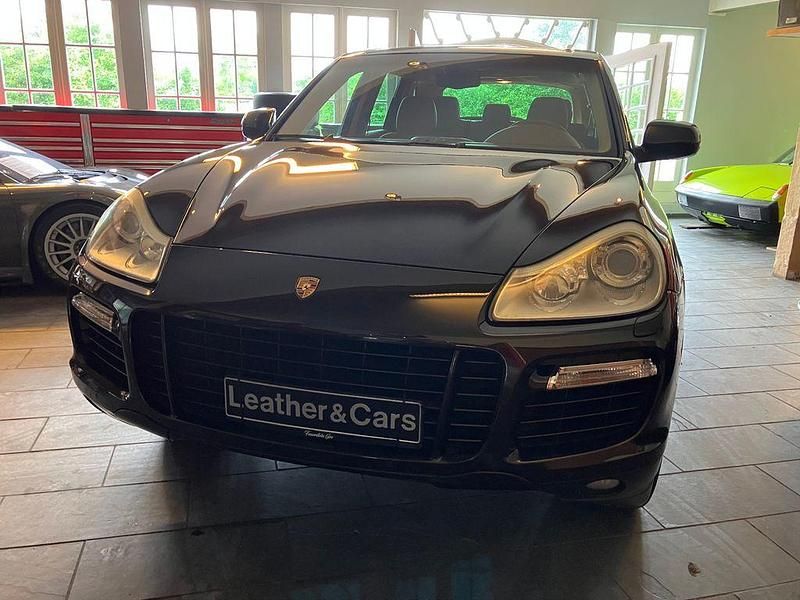 Gebraucht Porsche Cayenne Turbo 500 PS (367 kW) 2007 Schwarz SUV