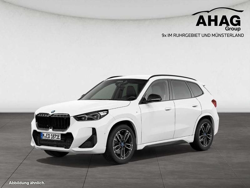 Gebraucht BMW iX1 M Sport 230 kW (313 PS) 2023 Alpinweiß SUV