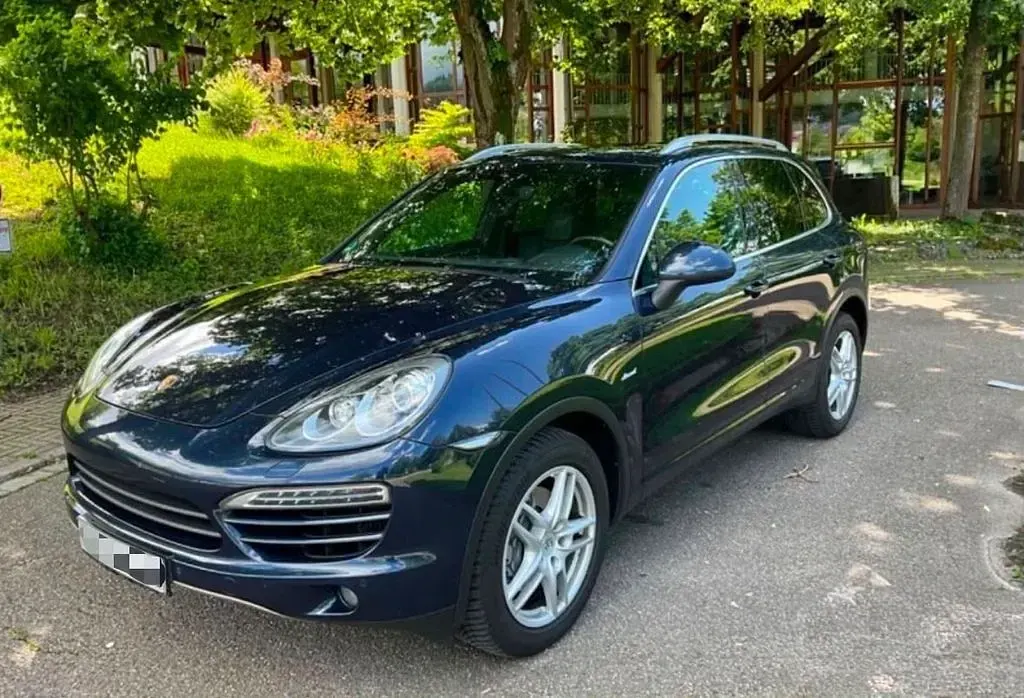 Gebraucht Porsche Cayenne Diesel 238 PS (175 kW) 2010 Blau SUV