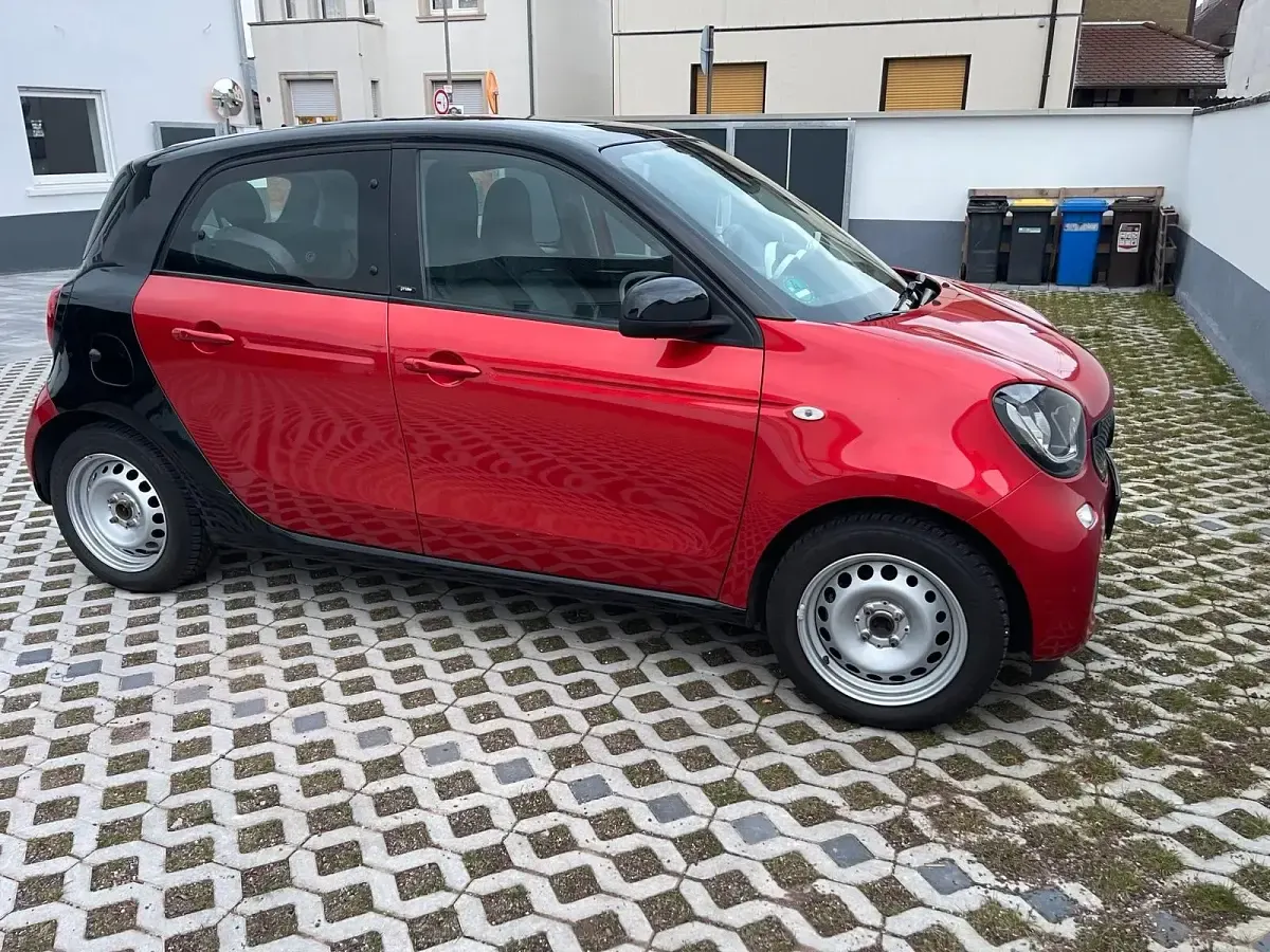 Gebraucht Smart ForFour Prime 71 PS (52 kW) 2015 Rot Kleinwagen