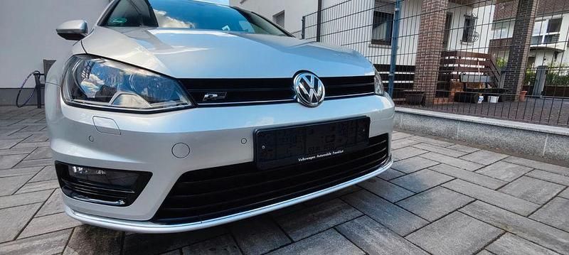 Silber Gebraucht 2016 VW Golf VII R-line Kombi | 14.500 € (Fairer Preis) - Bild 1/4
