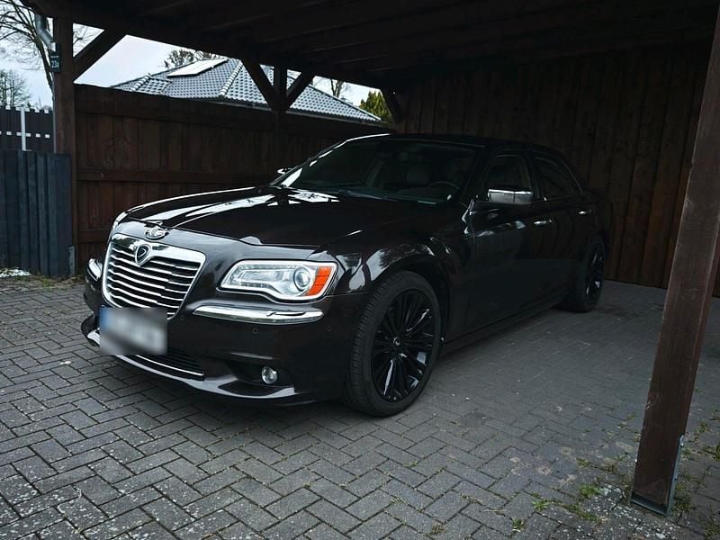 Gebraucht Lancia Thema 239 PS (175 kW) 2012 Braun Limousine
