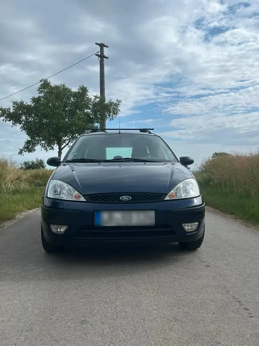 Gebraucht Ford Focus 115 PS (84 kW) 2004 Blau Kombi