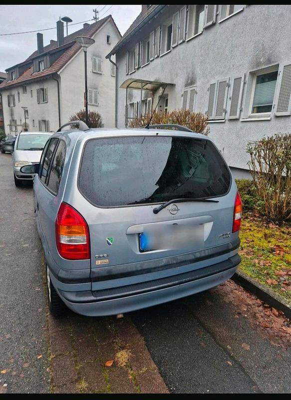 Second-hand Opel Zafira 2001 Argintiu Monovolum