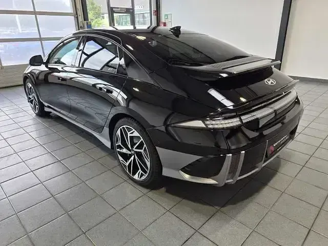 Gebraucht Hyundai Ioniq 6 167 kW (228 PS) 2024 Schwarz Limousine
