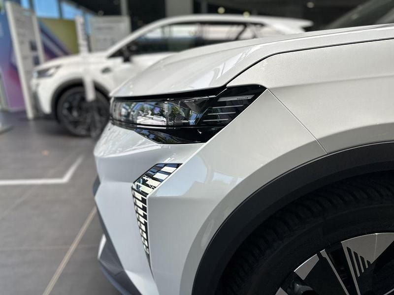 Neu Renault Scenic E-Tech Evolution 55 kW (75 PS) 2025 Weiß SUV