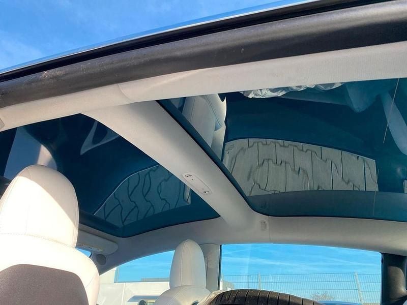 Gebraucht Tesla Model 3 350 kW (476 PS) 2019 Schwarz Limousine