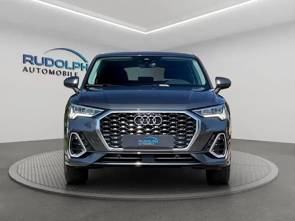 Gebraucht Audi Q3 Sportback S-Line 150 PS (110 kW) 2022 Daytonagrau SUV