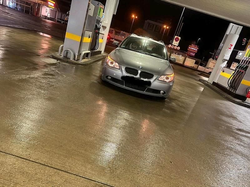 Gebraucht BMW 525 177 PS (130 kW) 2005 Kombi