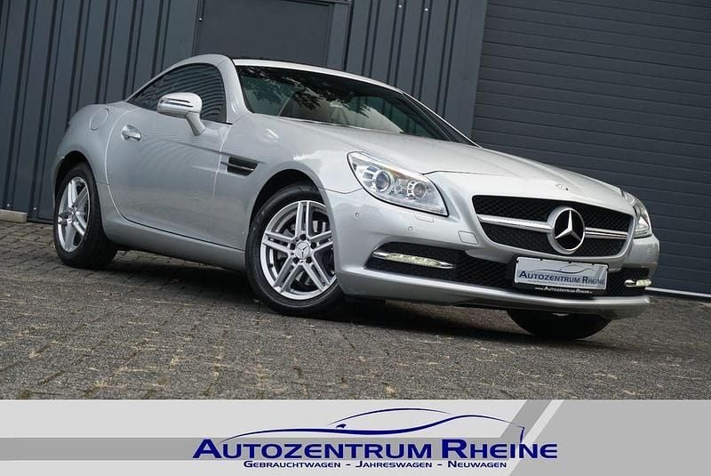 Silber Gebraucht 2014 Mercedes SLK200 Cabrio | 20.888 € (Guter Preis) - Bild 1/4
