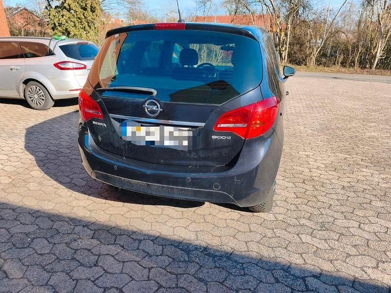 Gebraucht Opel Meriva Design Edition 120 PS (88 kW) 2011 Schwarz Van / Kleinbus