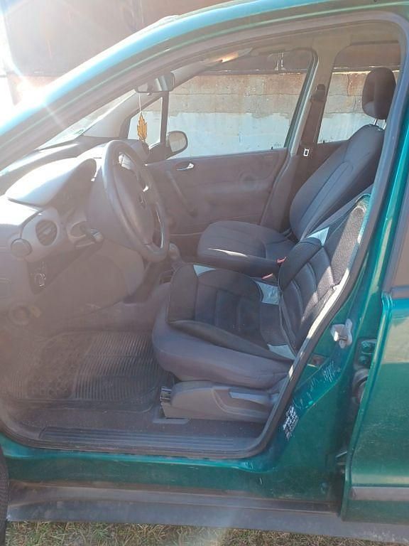 Gebraucht Mercedes A140 Elegance 82 PS (60 kW) 1998 Grün Van / Kleinbus