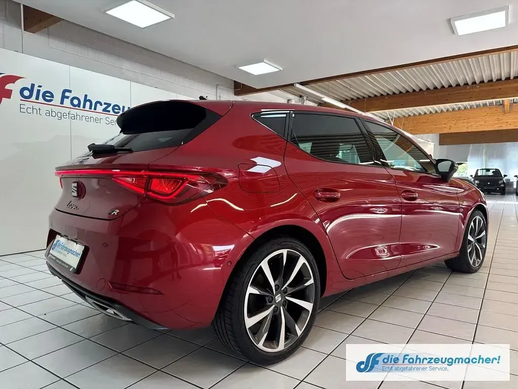 Gebraucht Seat Leon FR 150 PS (110 kW) 2022 Rot Limousine