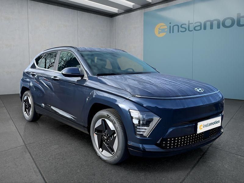 Blau Gebraucht 2025 Hyundai Kona SUV | 40.849 € (Teuer) - Bild 1/4