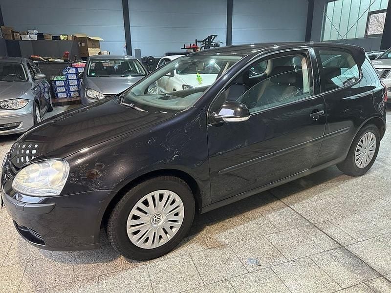 Gebraucht VW Golf IV Trendline 102 PS (75 kW) 2005 Schwarz Limousine