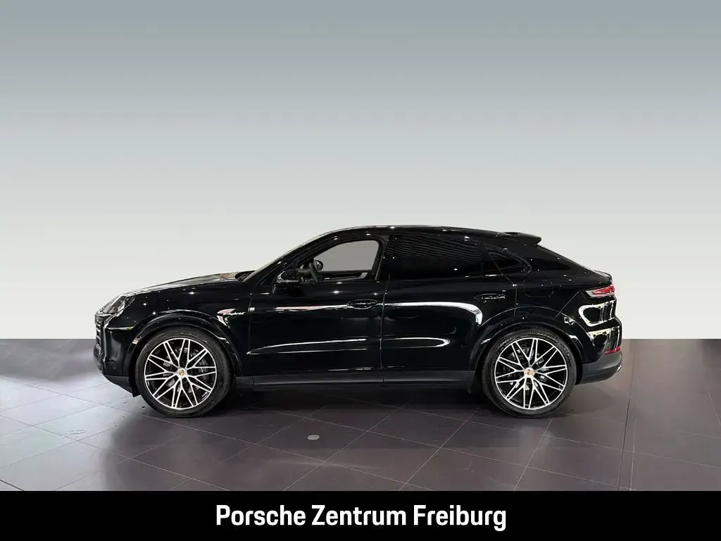 Second-hand Porsche Cayenne 470 CP (345 kW) 2024 Negru SUV