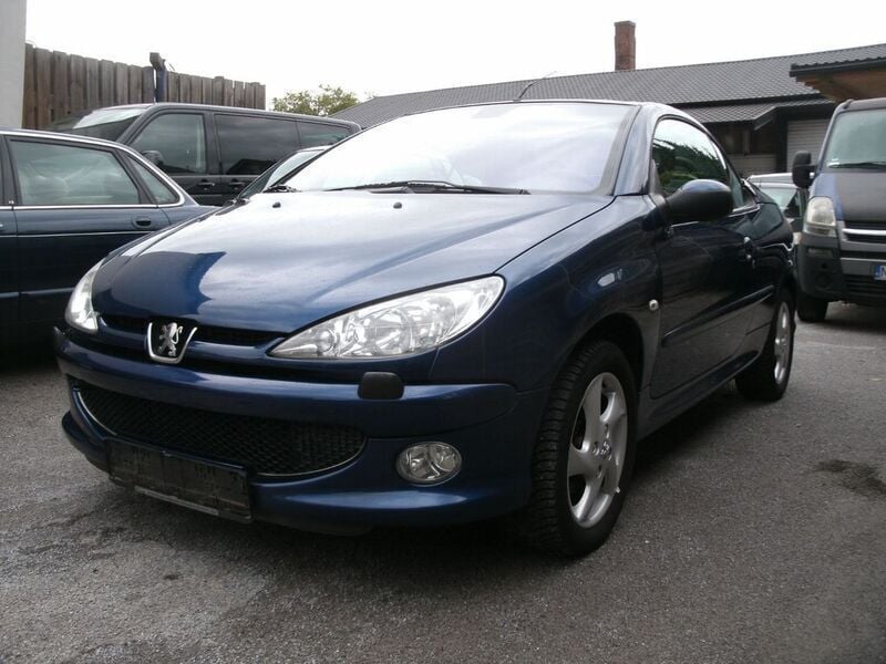 Gebraucht Peugeot 206 CC Platinum 109 PS (80 kW) 2006 Blau Cabrio