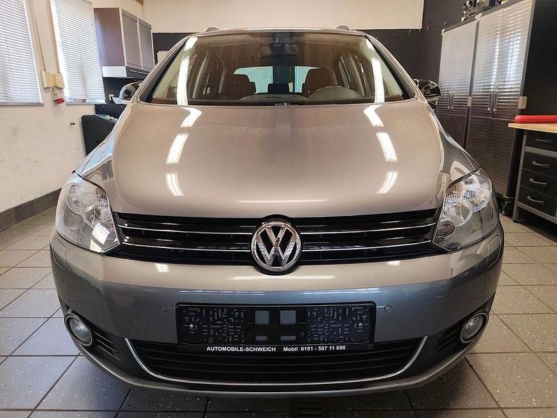 Gebraucht VW Golf VII Style 105 PS (77 kW) 2012 Grau Limousine