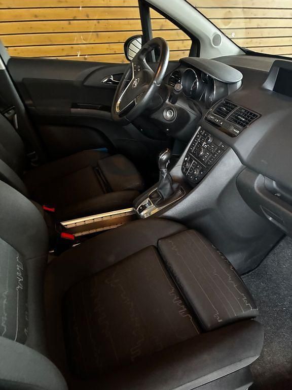 Gebraucht Opel Meriva Edition 140 PS (102 kW) 2010 Schwarz Van / Kleinbus