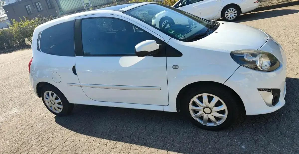 Gebraucht Renault Twingo 75 PS (55 kW) 2011 Weiß Kleinwagen