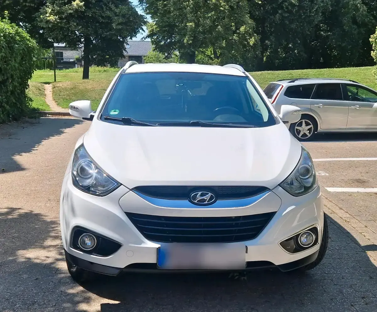 Gebraucht Hyundai ix35 Style 136 PS (100 kW) 2013 Weiß SUV