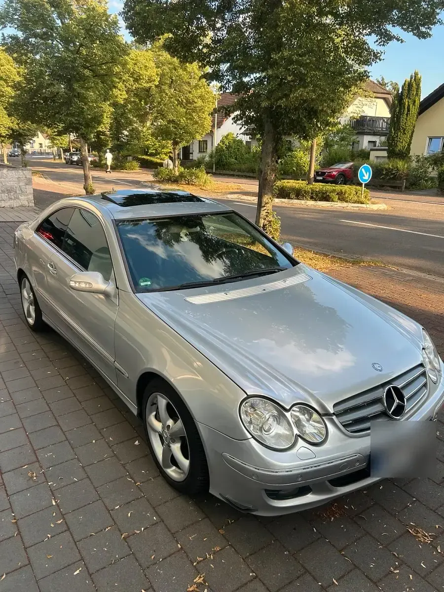 Gebraucht Mercedes CLK320 Elegance 224 PS (164 kW) 2006 Silber Coupé