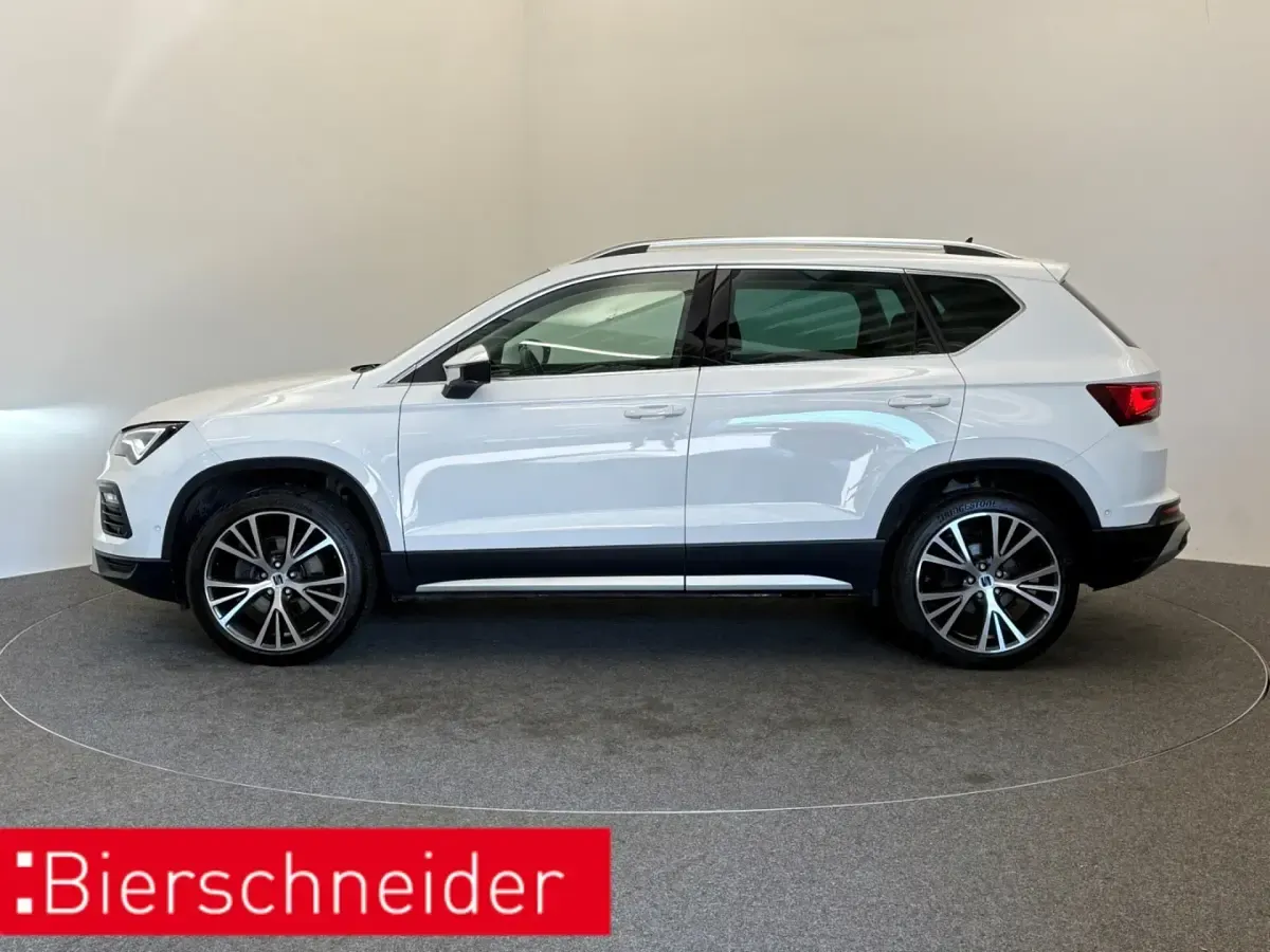 Gebraucht Seat Ateca 4Drive 150 PS (110 kW) 2023 Weiss SUV